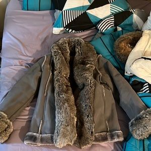 jordan craig women’s genuine fur coat